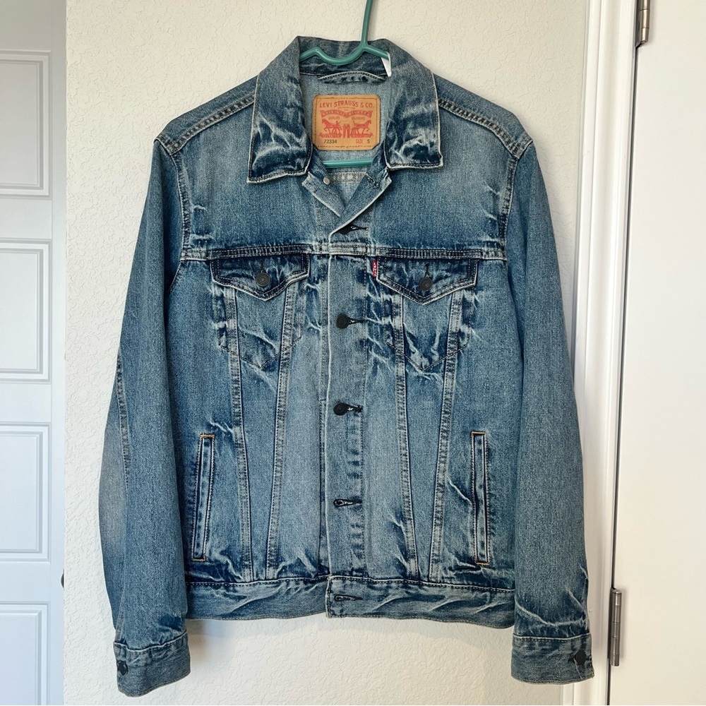 Levi’s Men’s Denim Jacket Size Small